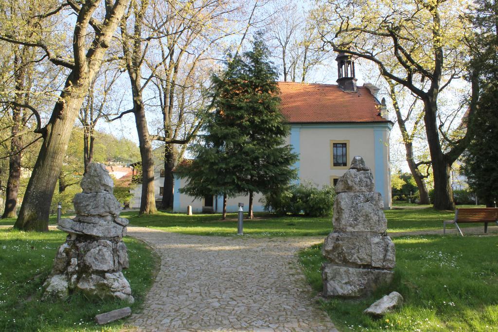 Hotel U Parku Czeski Krumlow Zewnętrze zdjęcie